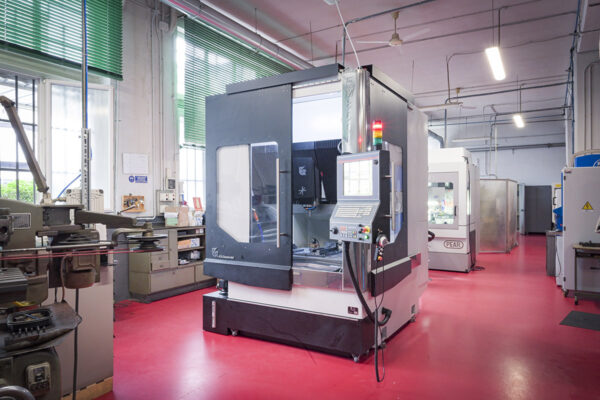 Fresatrice CNC RCR alta velocità EM 860 L